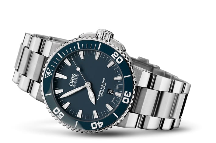 Image of Aquis Date